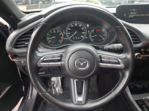 Used 2022 MAZDA MAZDA3 s image 19