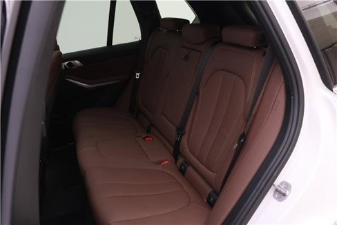 Used 2022 BMW X5 xDrive40i w/ Premium Package image 15