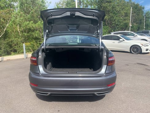 Used 2019 Volkswagen Jetta image 8