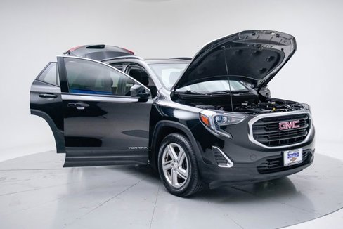 Used 2018 GMC Terrain SLE w/ Driver Convenience Package image 15