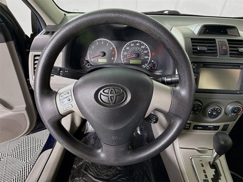 Used 2013 Toyota Corolla S image 17