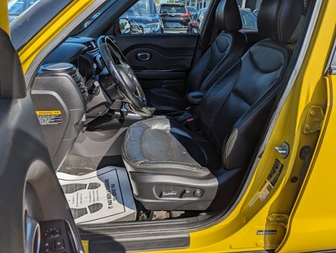 Used 2014 Kia Soul + image 10