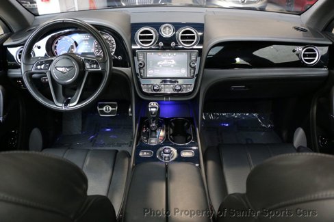 Used 2019 Bentley Bentayga image 26