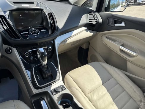 Used 2015 Ford C-MAX SEL w/ Equipment Group 302A image 23
