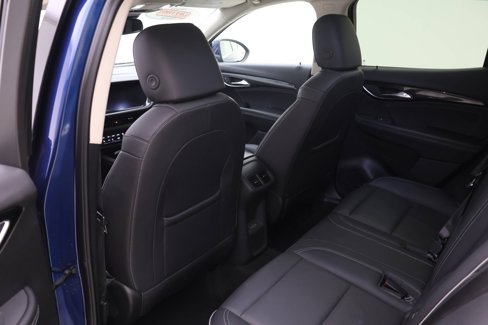 Used 2023 Buick Envision Essence image 9
