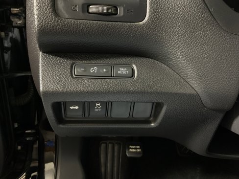 Used 2016 Nissan Altima 2.5 SR image 26