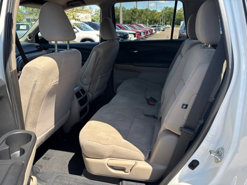 Used 2018 Honda Pilot LX image 5