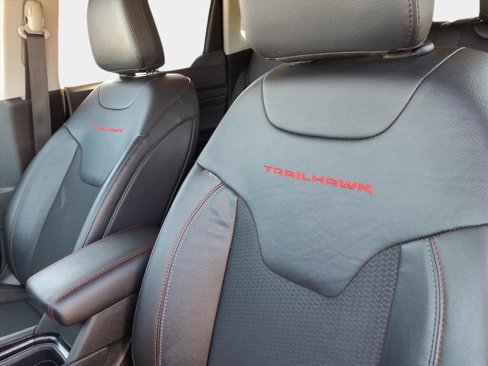 Certified 2022 Jeep Compass Trailhawk image 9