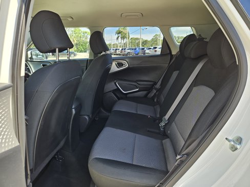 Certified 2021 Kia Soul LX image 13