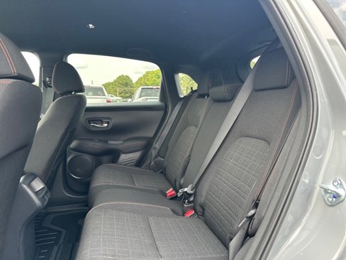 Used 2025 Honda HR-V Sport image 21