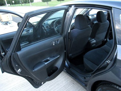 Used 2011 Subaru Impreza 2.5i Premium image 27