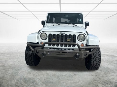 Used 2014 Jeep Wrangler Unlimited Sahara w/ Max Tow Package image 8