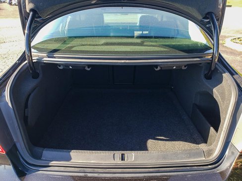Used 2013 Volkswagen CC Sport image 27