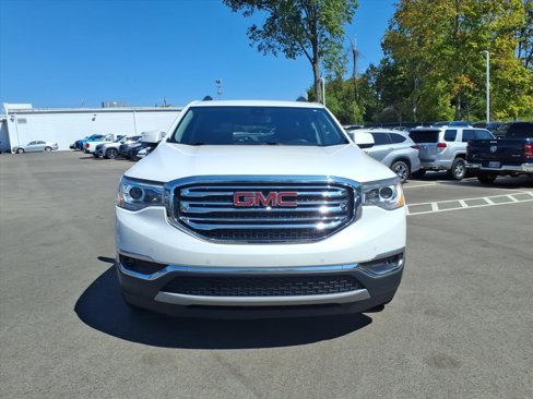Used 2019 GMC Acadia SLT w/ LPO, Floor Liner Package image 2