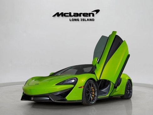 Used 2018 McLaren 570S Spider image 31