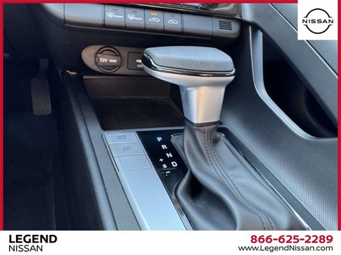 Used 2023 Hyundai Elantra SEL image 25