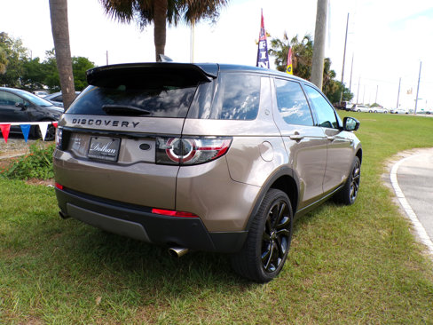Used 2017 Land Rover Discovery Sport HSE image 7