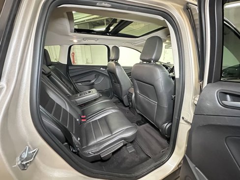 Used 2018 Ford Escape SEL image 30