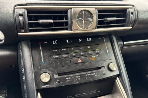 Used 2018 Lexus IS 300 F Sport image 23