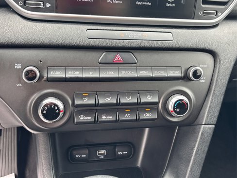 Used 2020 Kia Sportage LX image 28
