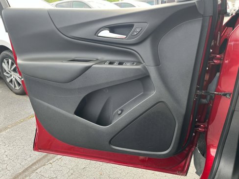 Used 2023 Chevrolet Equinox LT image 16
