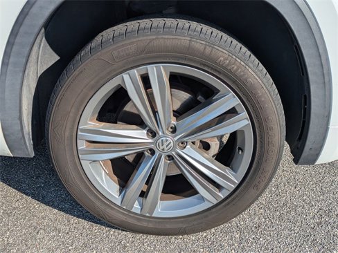 Used 2019 Volkswagen Atlas SE image 11