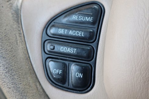 Used 2000 Ford Explorer Eddie Bauer image 30