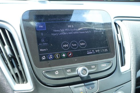 Used 2023 Chevrolet Malibu LT image 3