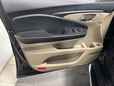 Used 2018 Honda Pilot EX-L image 9