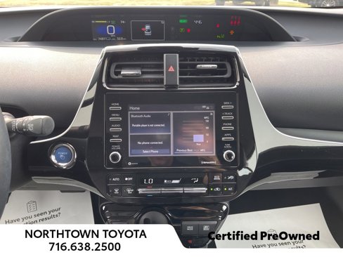 Used 2022 Toyota Prius XLE image 19