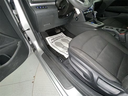 Used 2020 Hyundai Elantra SEL w/ Cargo Package (C1) image 12