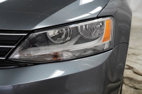 Used 2016 Volkswagen Jetta S image 12