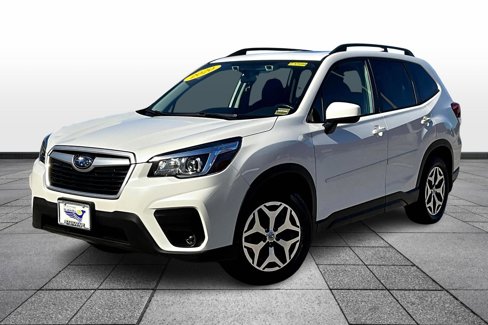 Used 2020 Subaru Forester Premium image 11