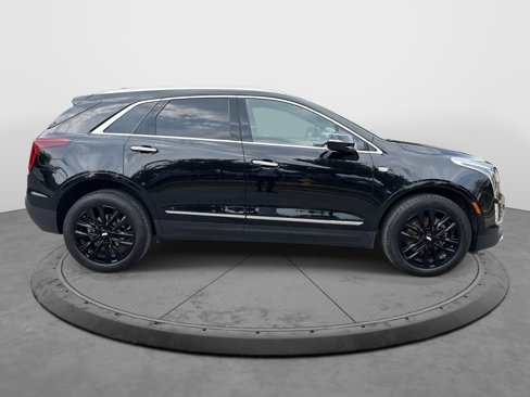 Used 2021 Cadillac XT5 Premium Luxury w/ LPO, Floor Liner Package image 9