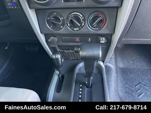 Used 2010 Jeep Wrangler Unlimited Sport image 85