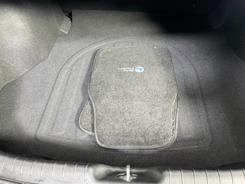 Used 2023 Hyundai Elantra SEL w/ Cargo Package image 23
