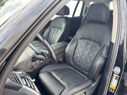 Used 2023 BMW X7 xDrive40i image 22