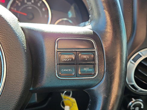 Used 2013 Jeep Wrangler Unlimited Rubicon w/ Connectivity Group image 19
