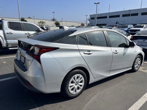 Used 2021 Toyota Prius LE w/ Carpet Mat Package (TMS) image 4