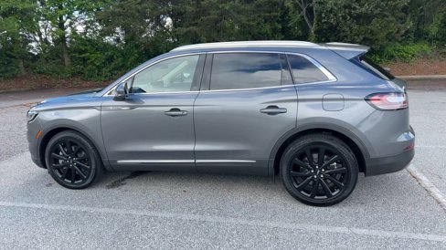 Certified 2023 Lincoln Nautilus Reserve w/ Monochromatic Package image 35