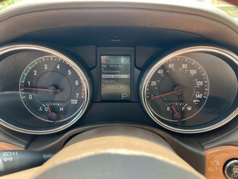 Used 2013 Jeep Grand Cherokee Overland image 48
