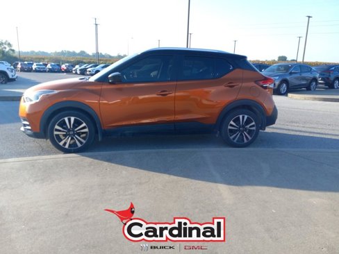 Used 2020 Nissan Kicks SV image 11
