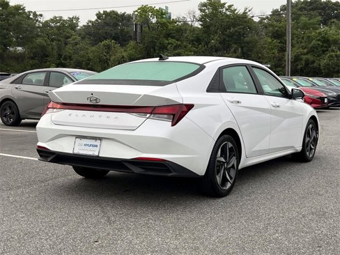 Certified 2023 Hyundai Elantra SEL w/ Convenience Package image 7