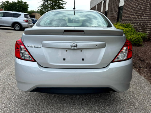 Used 2018 Nissan Versa S Plus image 9