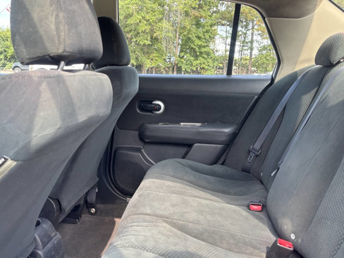 Used 2011 Nissan Versa 1.8 S w/ Plus Pkg image 5