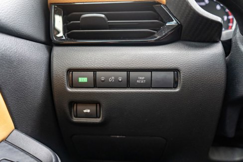 Used 2023 Nissan Sentra SV w/ SV Premium Package image 19