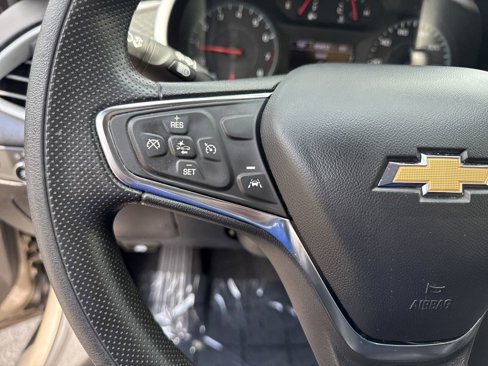 Used 2023 Chevrolet Malibu LT image 16