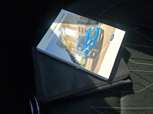 Used 2020 Ford EcoSport SE w/ SE Convenience Package image 26