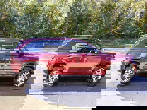 Certified 2022 Jeep Grand Cherokee Limited image 4
