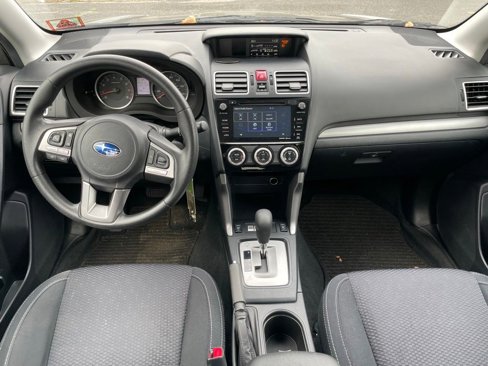 Used 2018 Subaru Forester 2.5i Premium w/ All-Weather Package image 10